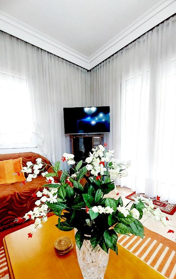 "Home Sweet Home" 3 Bedrooms Big House 110M Free Indoor Parking! Thessaloníki Eksteriør bilde