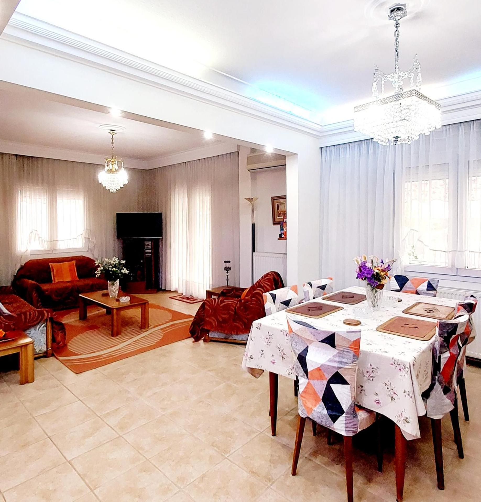 "Home Sweet Home" 3 Bedrooms Big House 110M Free Indoor Parking! Thessaloníki Eksteriør bilde